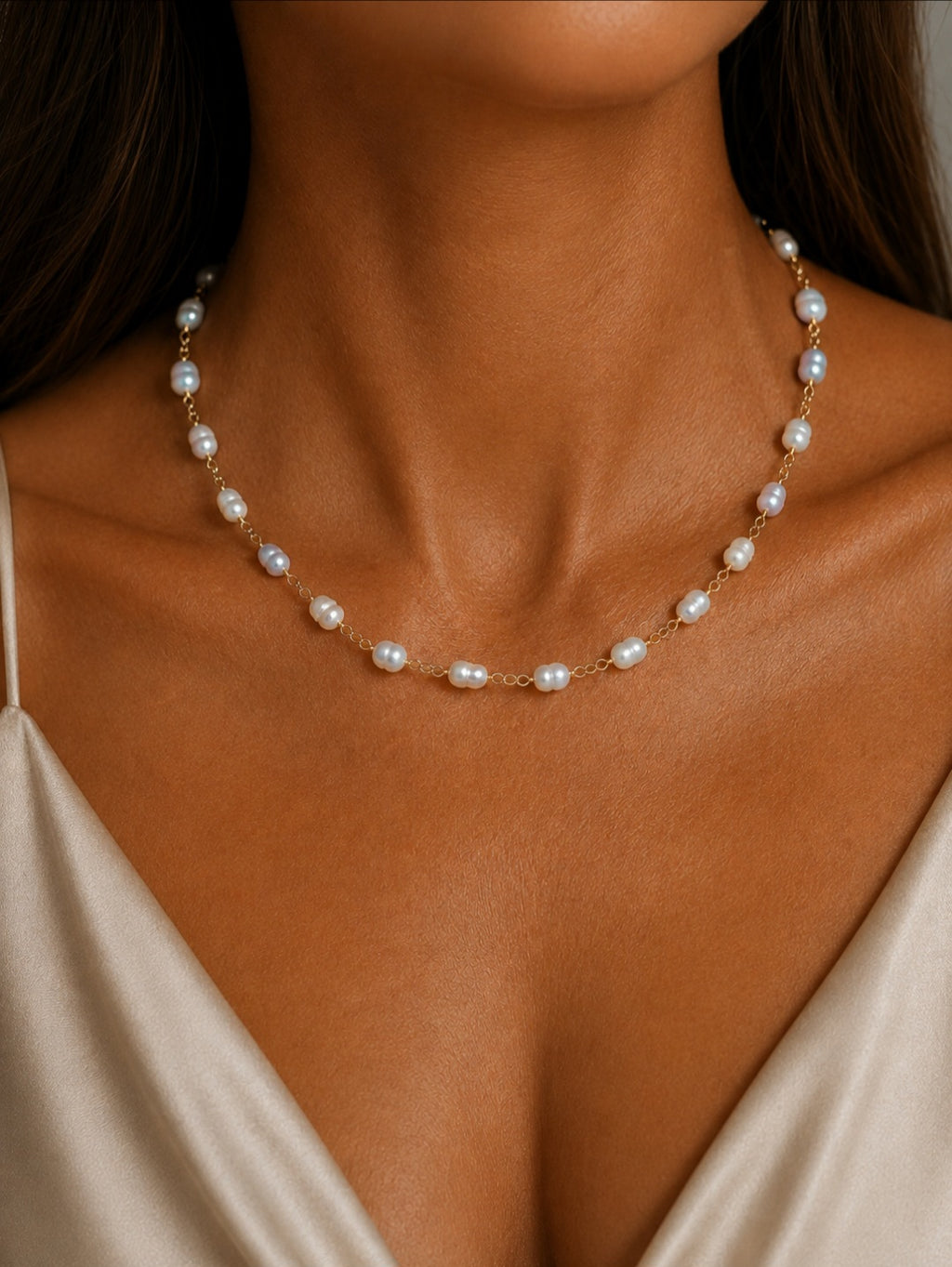 Perlový náhrdelník LEONI z bílých říčních perel | Anna Jewelry