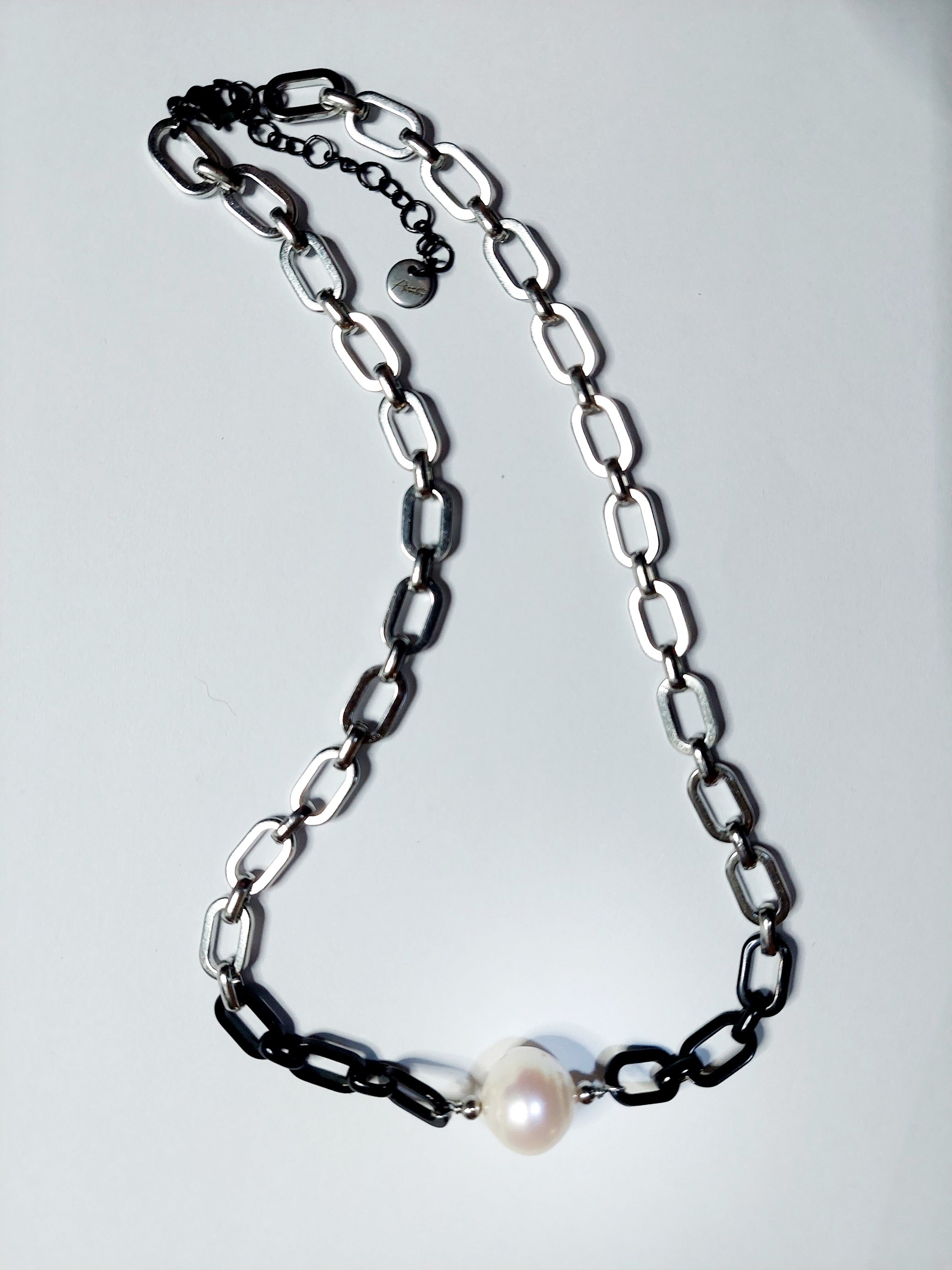 Originální náhrdelník - chocker LIIL perla